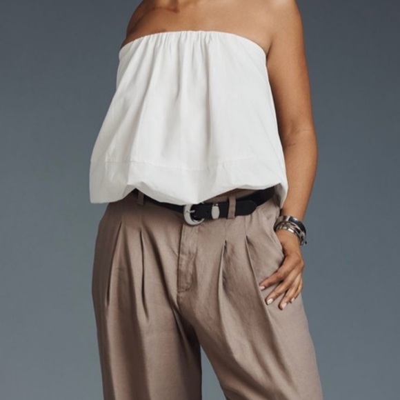 Anthropologie Tops - Maeve by Anthropologie White Puffball top Size XXS